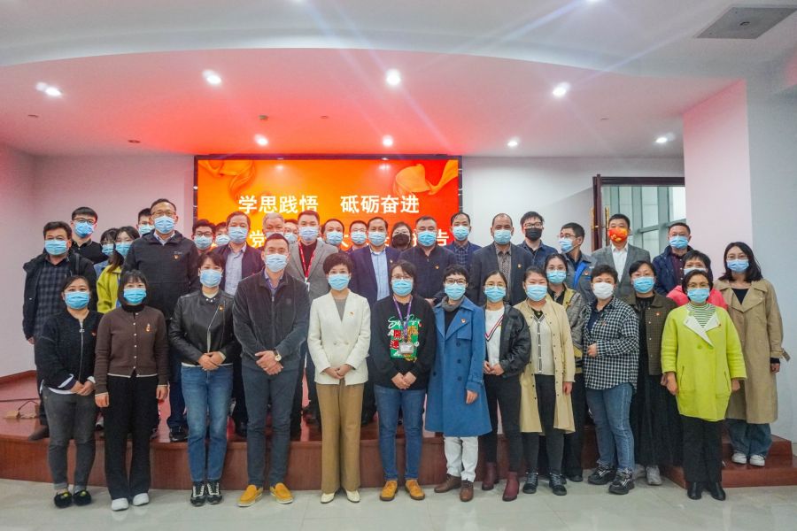 1668667077322594EarS.jpg 1668667077322594EarS.jpg